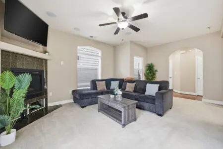 15268578 7b6d 43dd a594 c9df855d7af9.jpeg.jpg